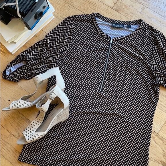 NY & Co top - Picture 1 of 7